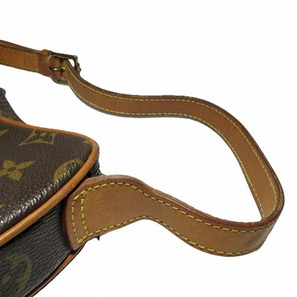 LOUIS VUITTON Monogram Croissant PM M51510 Shoulder Bag - Picture 8 of 9